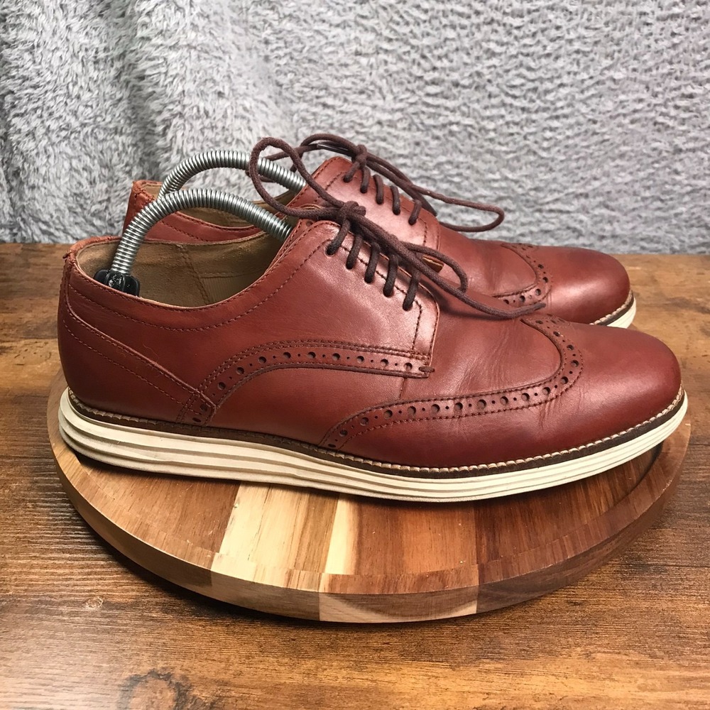 Cole Haan Original Grand Wingtip Oxford Mens 9.5M Brown Leather Derby Dress Shoe